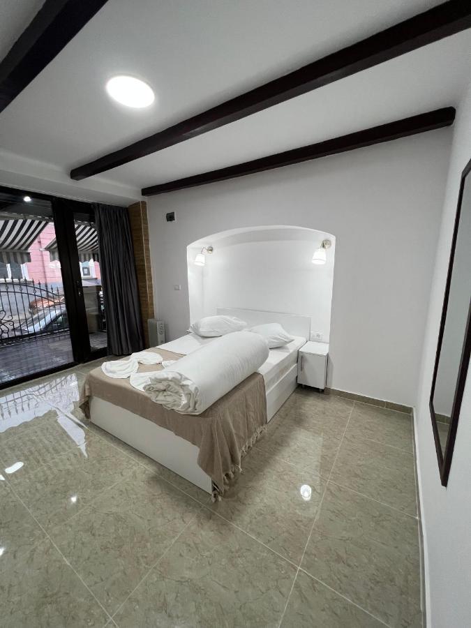 Hostel Casa Popa Nan Βουκουρέστι Εξωτερικό φωτογραφία